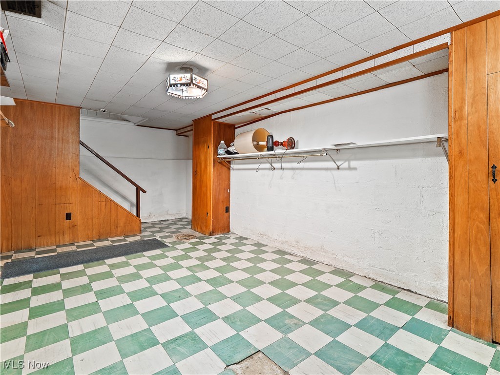 13908 Highlandview Avenue, Cleveland, Ohio image 22