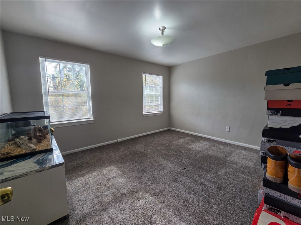 Royal Court Condos - Residential