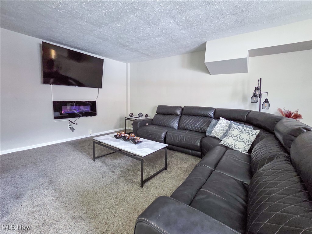 Royal Court Condos - Residential