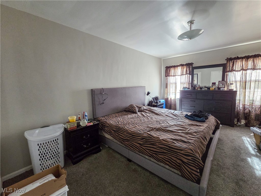 Royal Court Condos - Residential