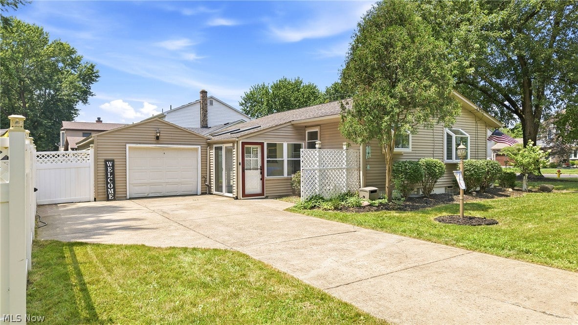 1799 Lemont Drive