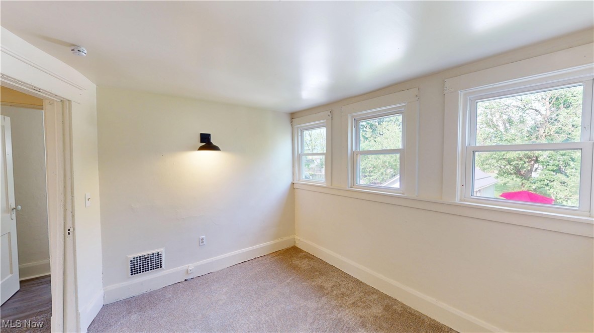 Thomas Struthers Add 05 - Residential Lease