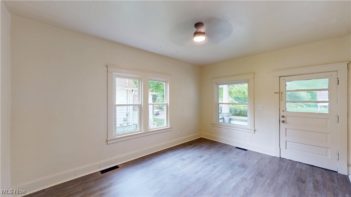 Thomas Struthers Add 05 - Residential Lease