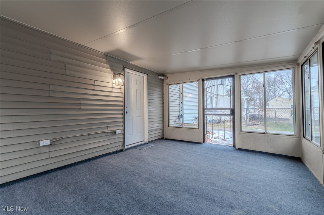 Robert Dvoraks Brentwood Village - Residential