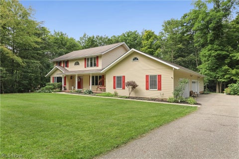 Tiny photo for 8212 Timber Trail, Chagrin Falls, OH 44023 (MLS # 5240743)