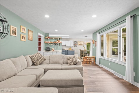Tiny photo for 8212 Timber Trail, Chagrin Falls, OH 44023 (MLS # 5240743)