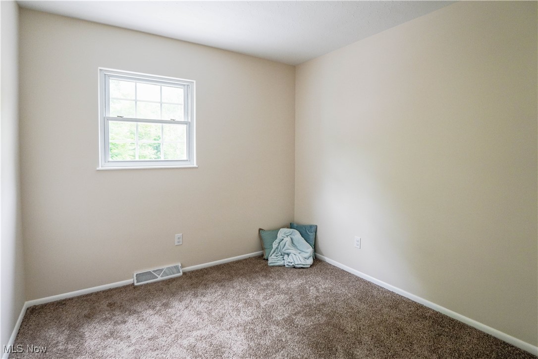 1105 East Boulevard, Aurora, Ohio image 17