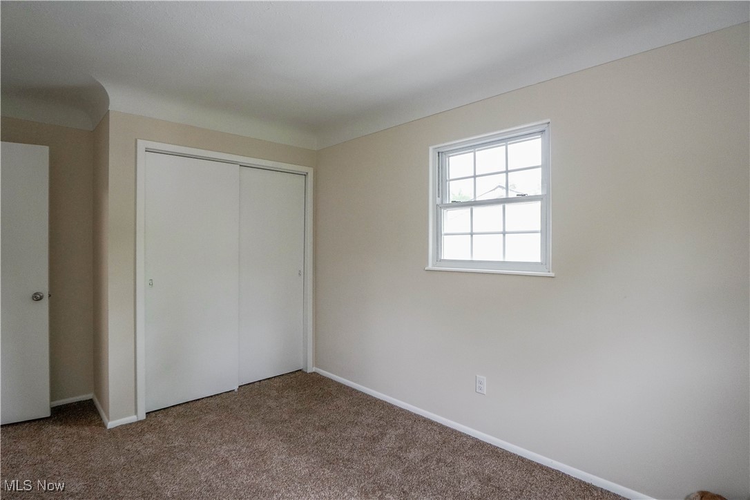 1105 East Boulevard, Aurora, Ohio image 16