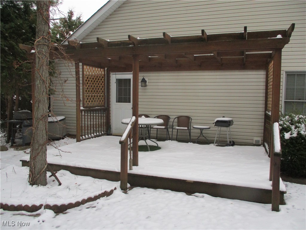 Villas At Macintosh Farms - Residential