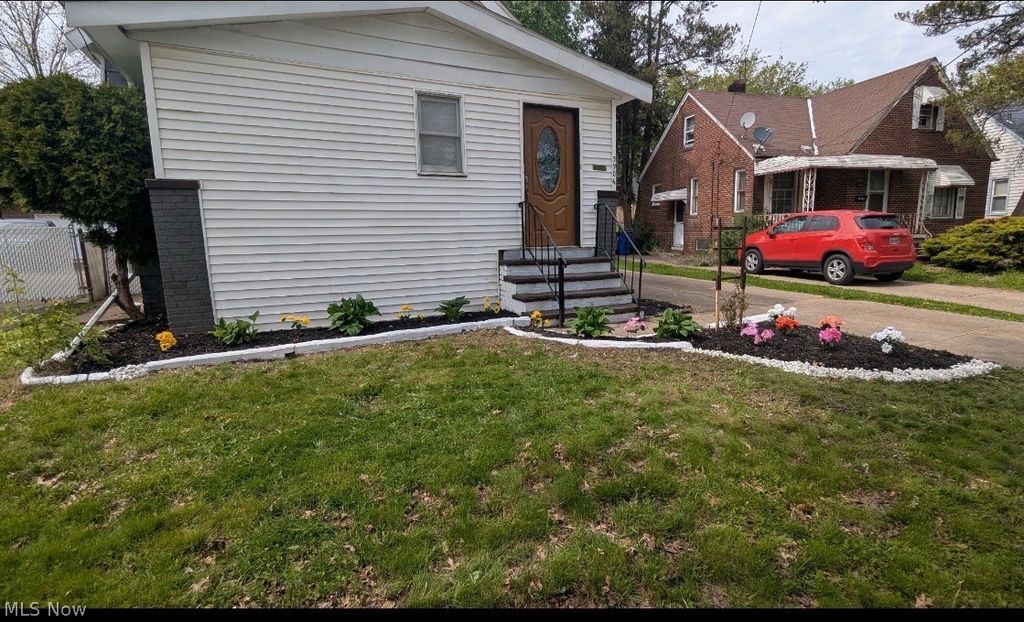 Photo of 3906 Brookside Boulevard, Cleveland, OH 44111 (MLS # 5210129)