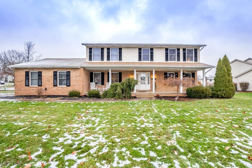 Photo of 2450 Wildflower Lane NE, Massillon, OH 44646 (MLS # 5175871)