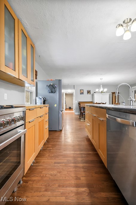 Willowdale Lake - Residential