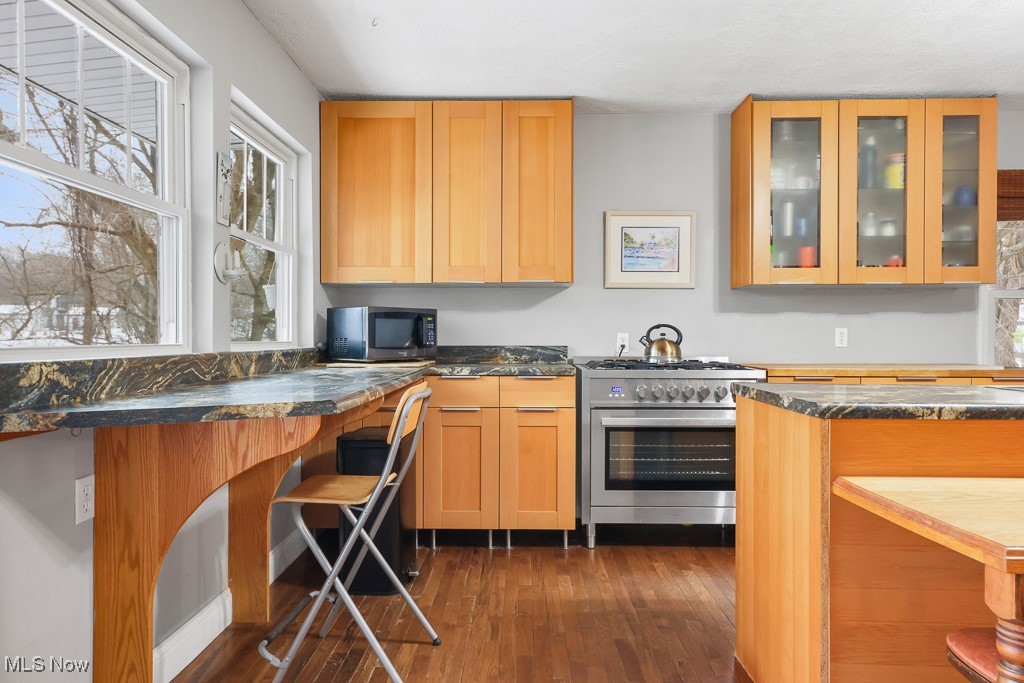 Willowdale Lake - Residential