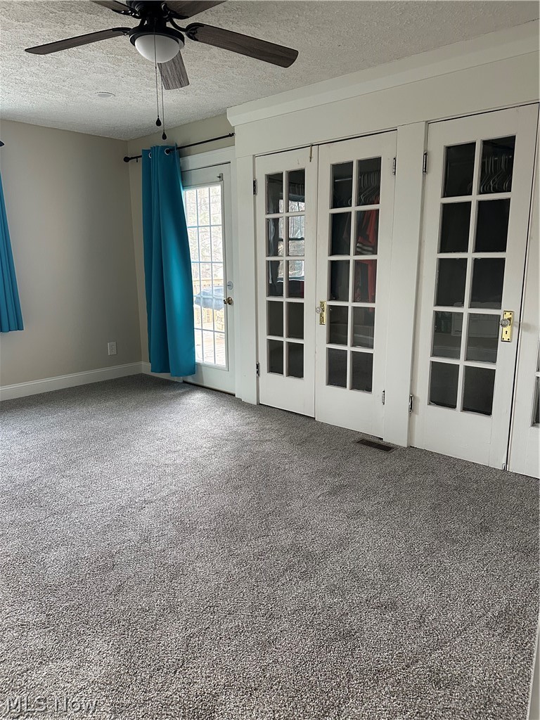 Willowdale Lake - Residential