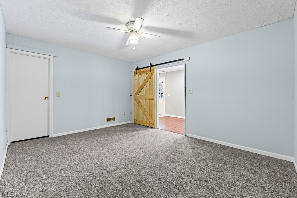 Willowdale Lake - Residential