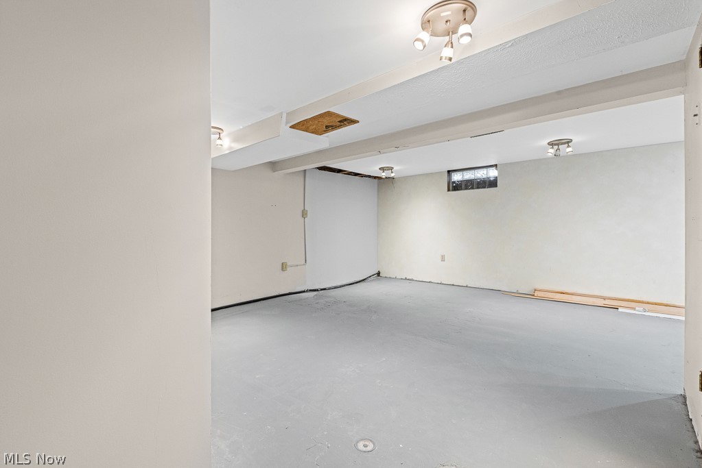 Willowdale Lake - Residential