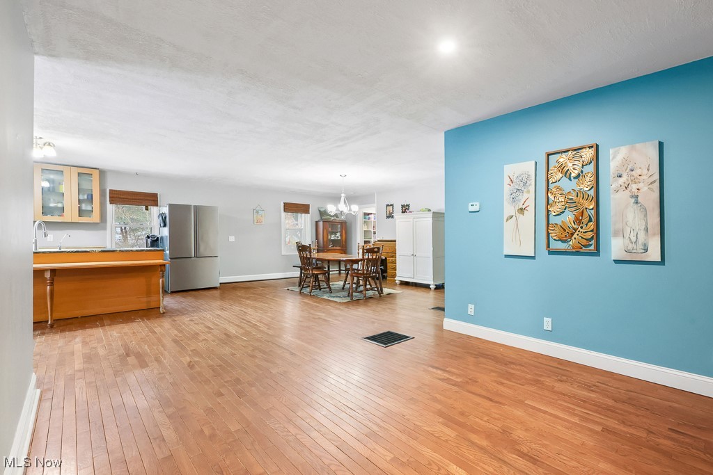 Willowdale Lake - Residential