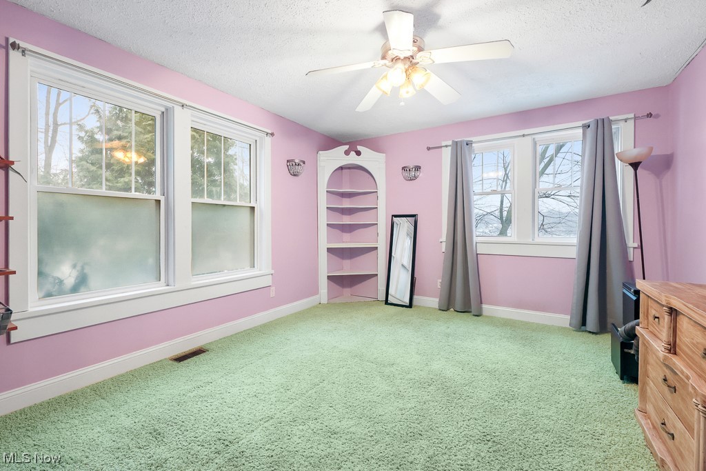 Willowdale Lake - Residential