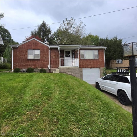 Homes For Sale - 3853 Marion Drive<br/> Weirton, WV 26062