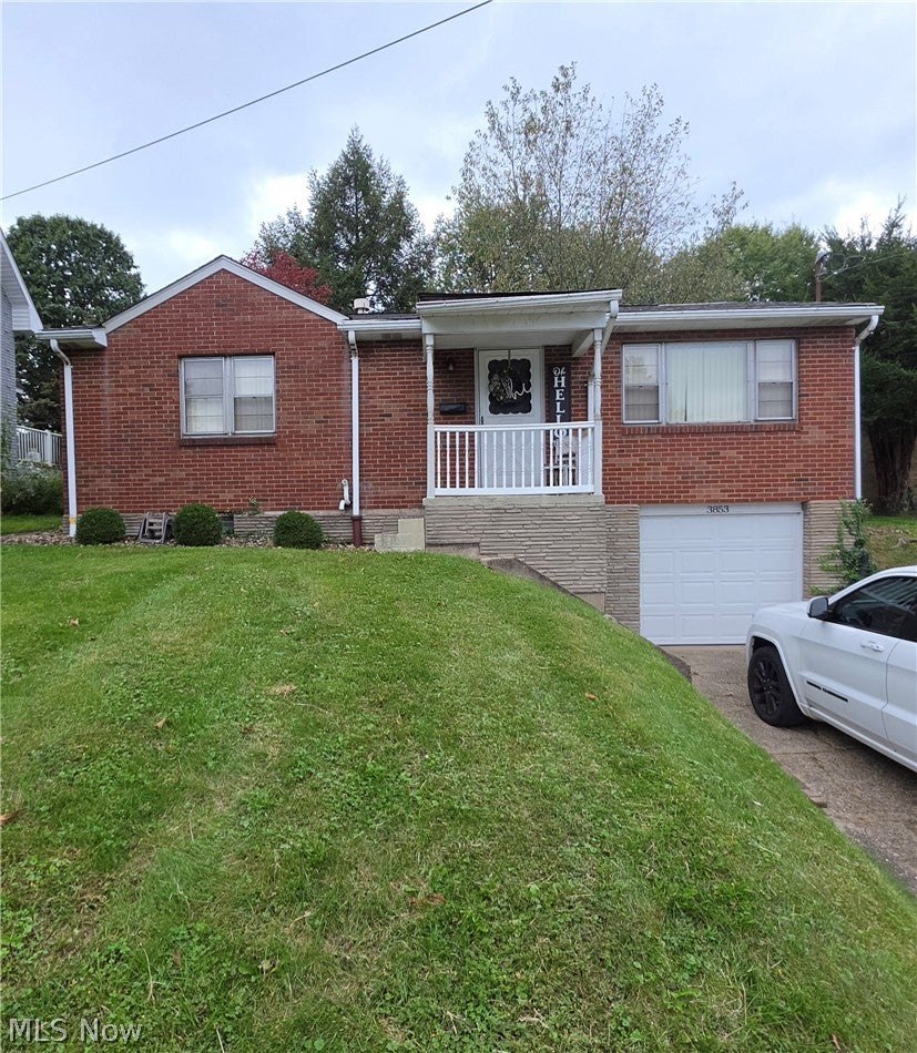 3853 Marion Drive