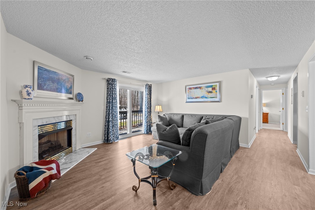 6227 Hidden Creek Drive #126, Lorain, Ohio image 4