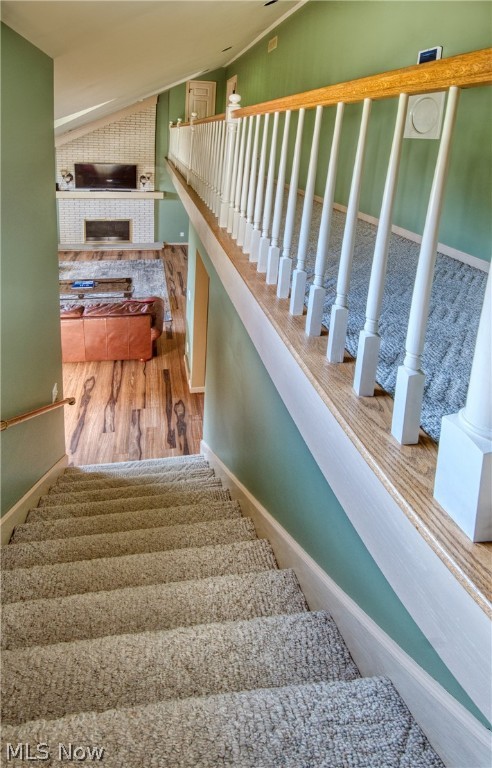 Hamilton Lake Manor 4 - Residential