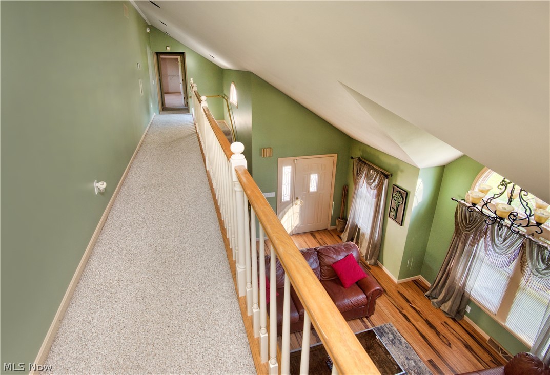 Hamilton Lake Manor 4 - Residential