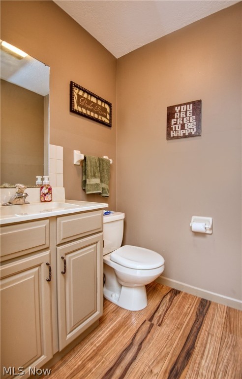 Hamilton Lake Manor 4 - Residential