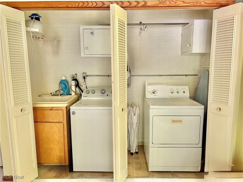 Brecksville - Residential