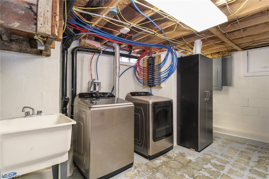 H C Hopkins Ad - Residential