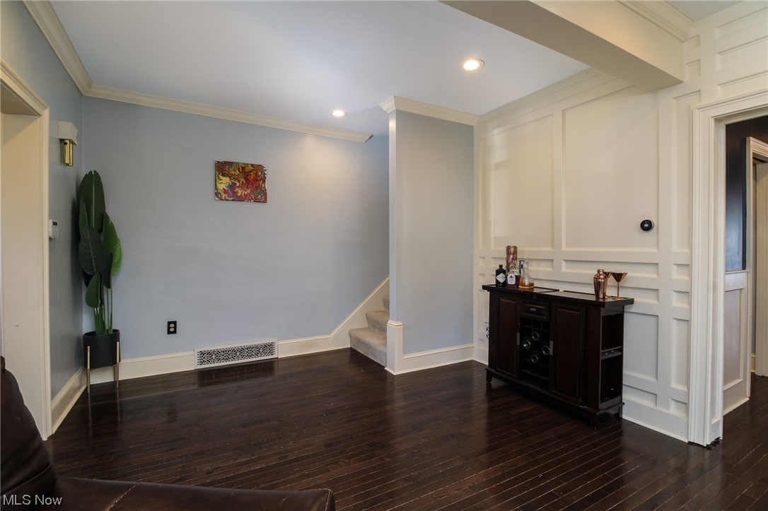 H C Hopkins Ad - Residential