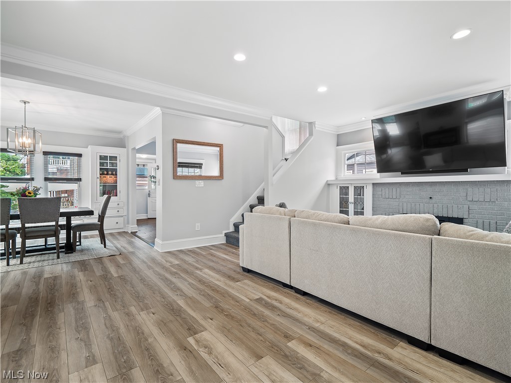 Wayne Ave - Residential