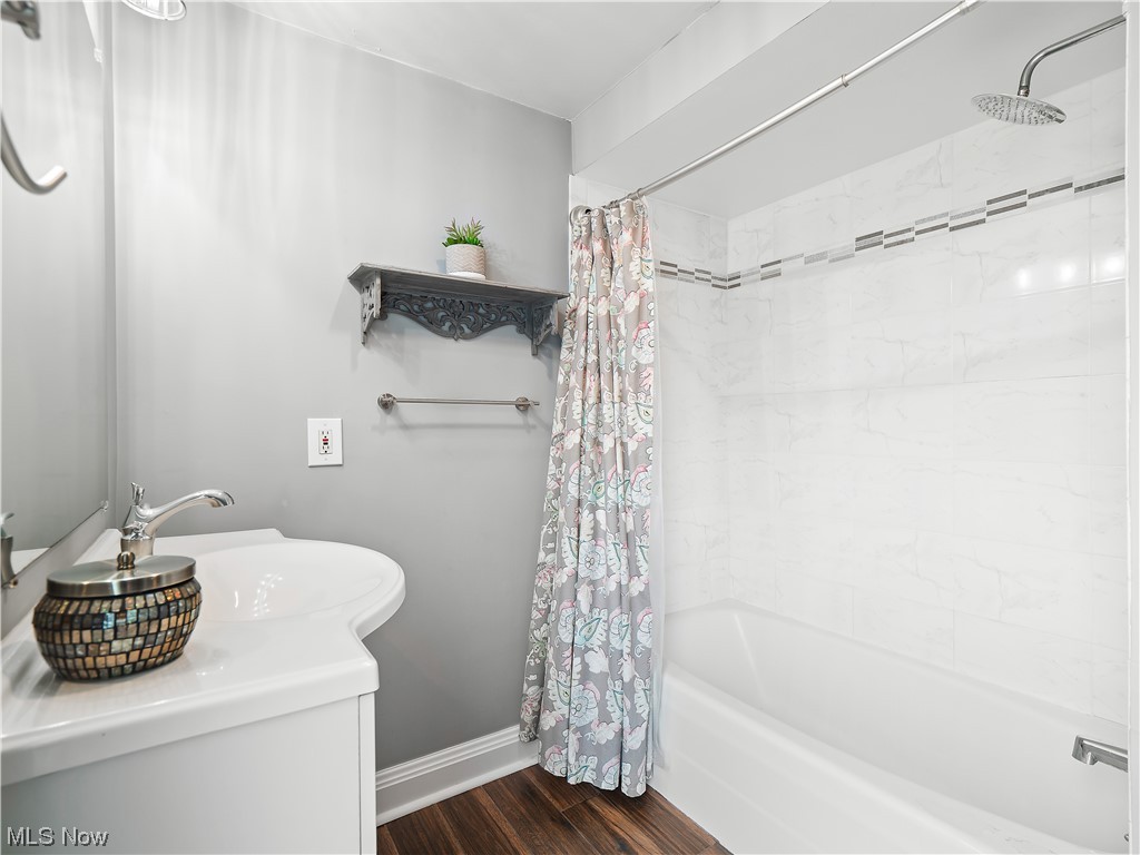 Wayne Ave - Residential