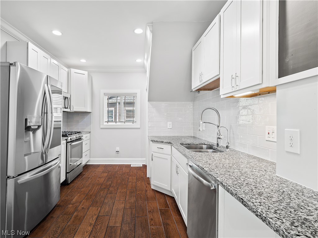 Wayne Ave - Residential