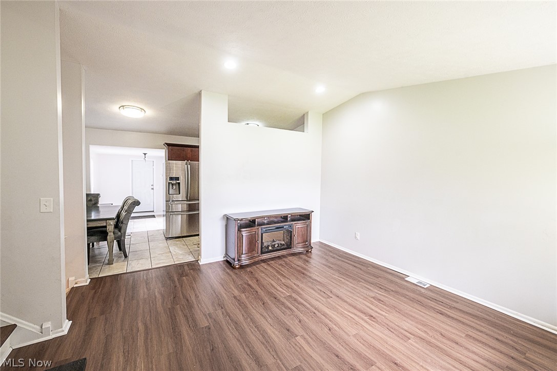 Metropolitan - Residential