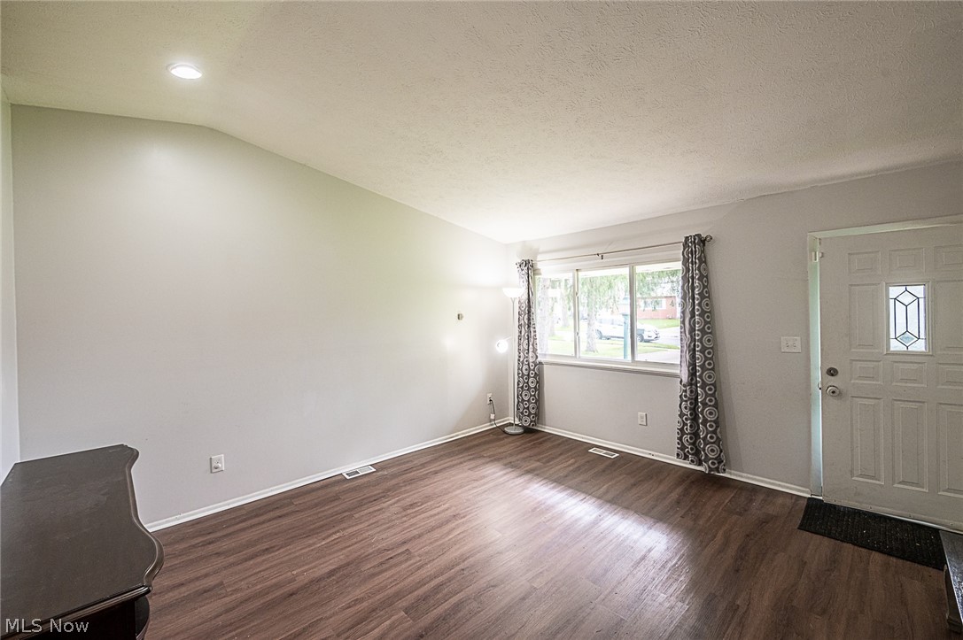 Metropolitan - Residential