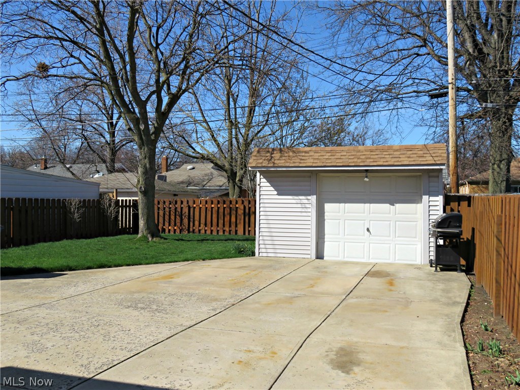 Memphis Villas 02 - Residential