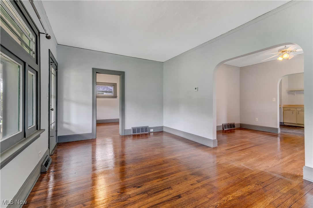 4400 W 143rd Street, Cleveland, Ohio image 8