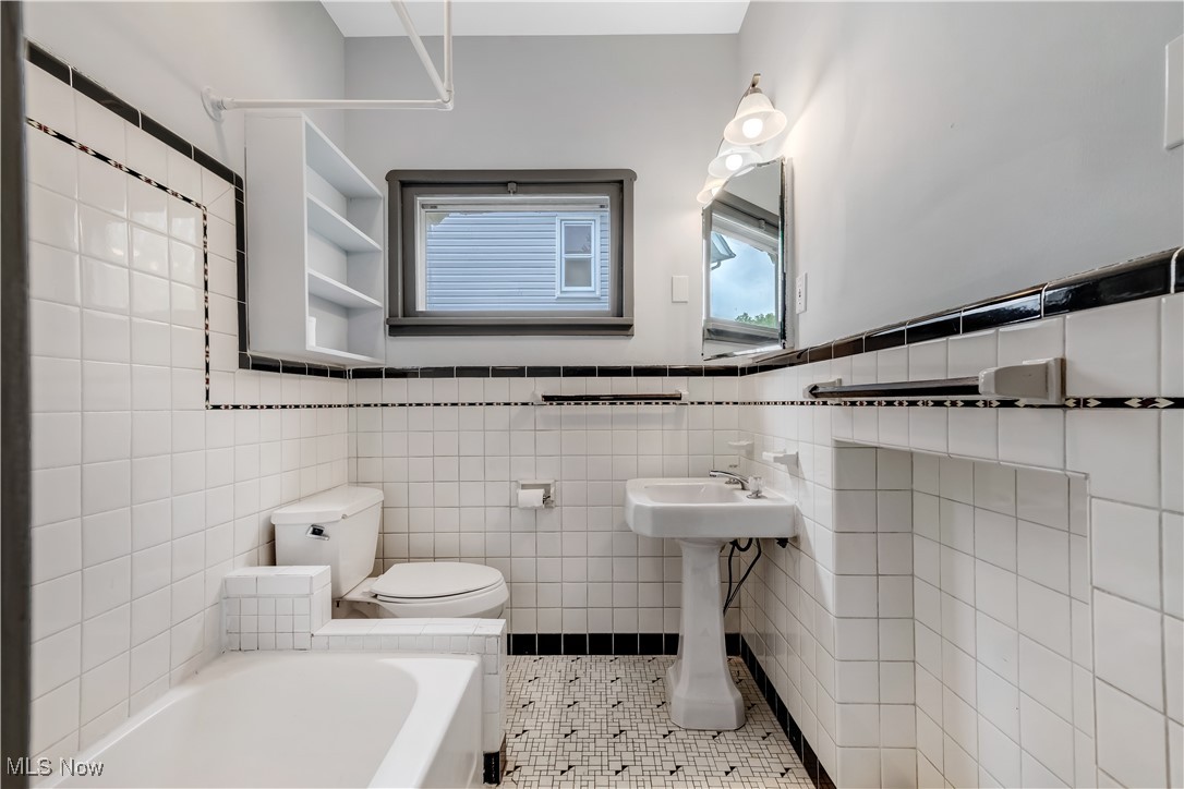 4400 W 143rd Street, Cleveland, Ohio image 22
