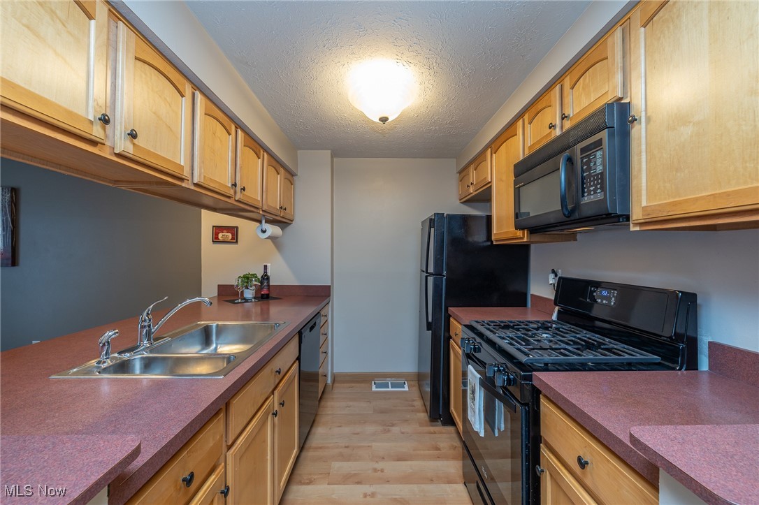 Maple Creek Townhomes - Residential