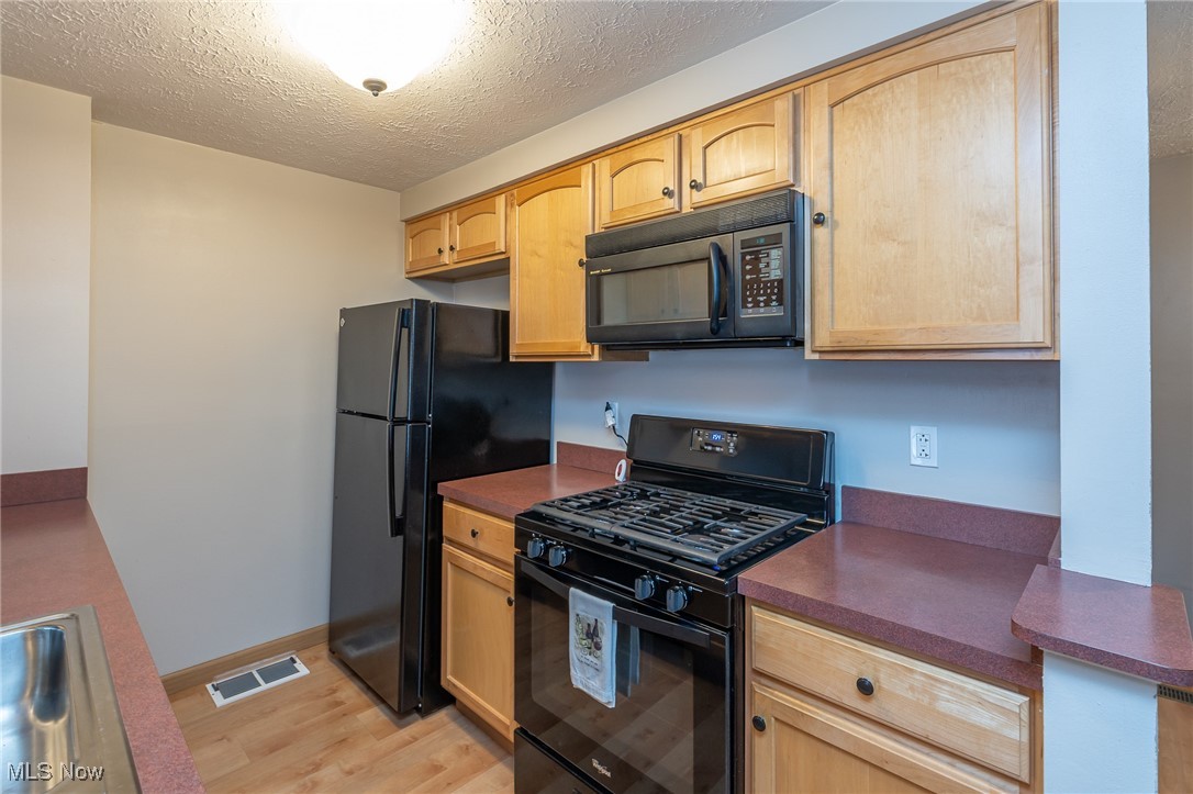 Maple Creek Townhomes - Residential