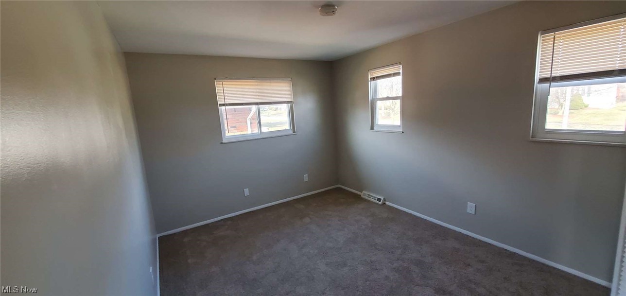 Penns Woods 01 - Residential