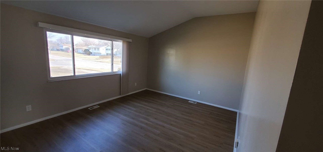 Penns Woods 01 - Residential