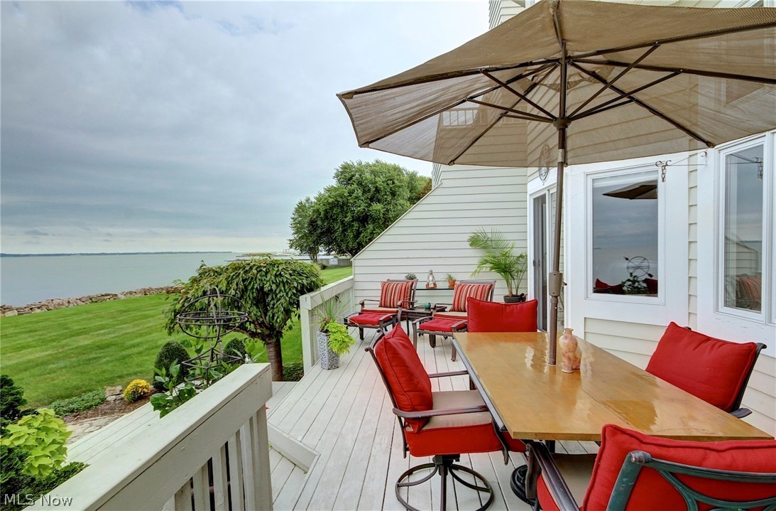 Commodore Island - Residential