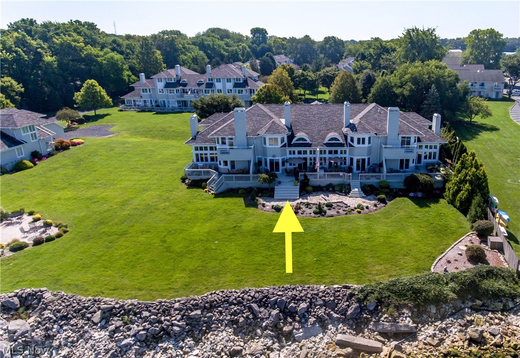 Commodore Island - Residential