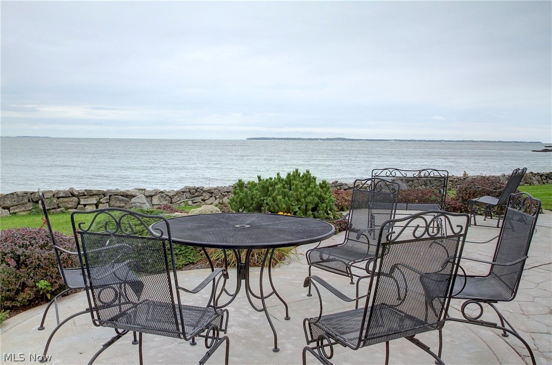 Commodore Island - Residential