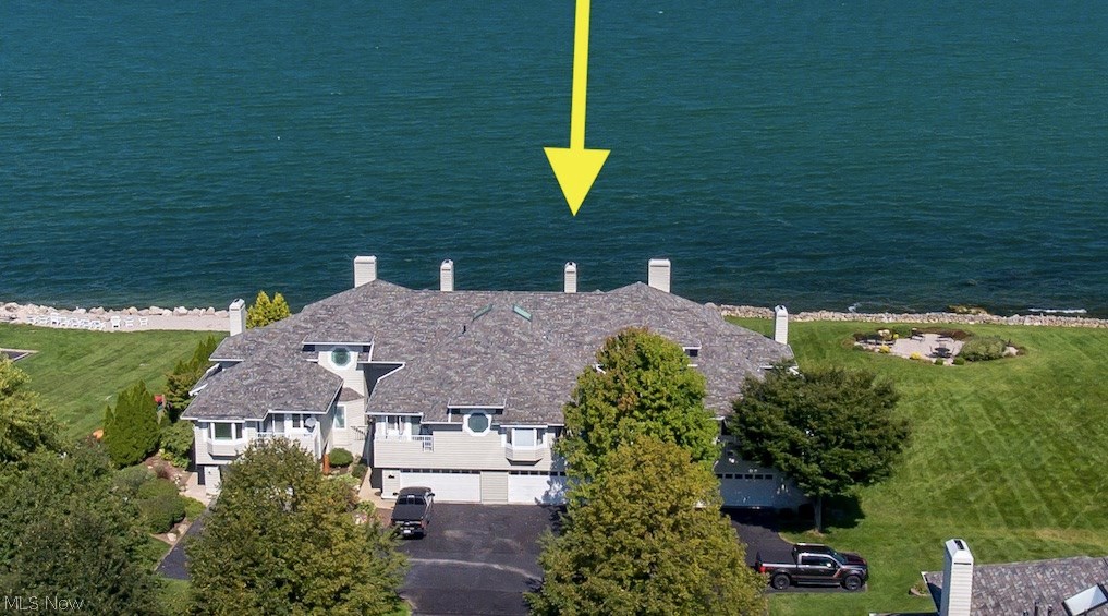 Commodore Island - Residential