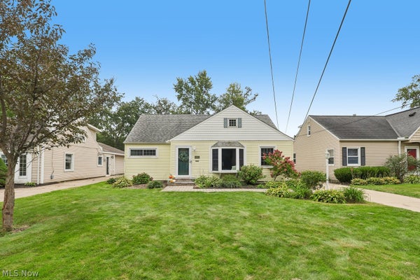 26815 E OVIATT RD, BAY VILLAGE, OH 44140 - Image 30eca20e7184530acb1f3a2bf4a8bbaa/554365906