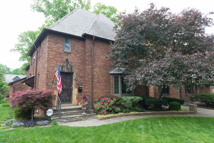 Enjoy all Lakewood has to offer right on Lake Rd! Just minutes from Lakewood Park, this 4 bed, 1.5 bath all brick colonial offers detail with modern upgrades. The completely gutted and remodeled kitchen has custom maple cabinets with detailed crown molding, hardware and under-cabinet lighting to accent the tile backsplash & granite countertops. Higher end stainless steel appliances and recessed lighting finish off this amazing kitchen. The large dining room is just off the kitchen and leads to a 3 season sun room which can be used a variety of ways. The family room offers a wood burning fireplace and for more informal entertaining the finished basement has a bar and additional fireplace. Wonderful fenced in backyard space with lush greenery. Other amenities include: attached 2 car heated garage, Newer Andersen brand replacement windows throughout, recently refinished hardwood floors, central A/C, glass block windows, slate roof, and updated electric. Come see today!