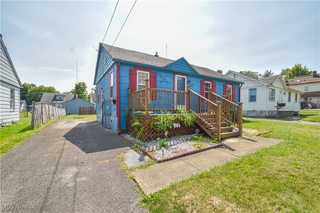 View Youngstown, OH 44502 house